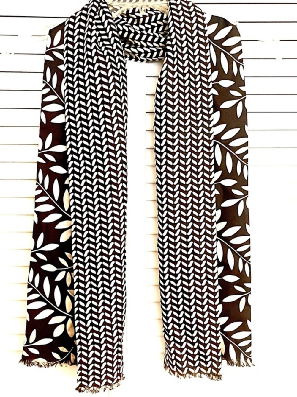 Black and White Leaf & Chevron Scarf!